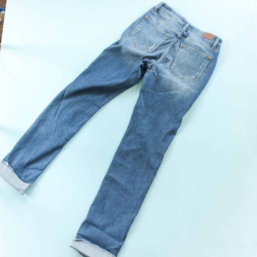 Judy Blue Distressed Straight Fit Cuffed Jeans Size 27 Busted Knee Classic - Picture 6 of 6